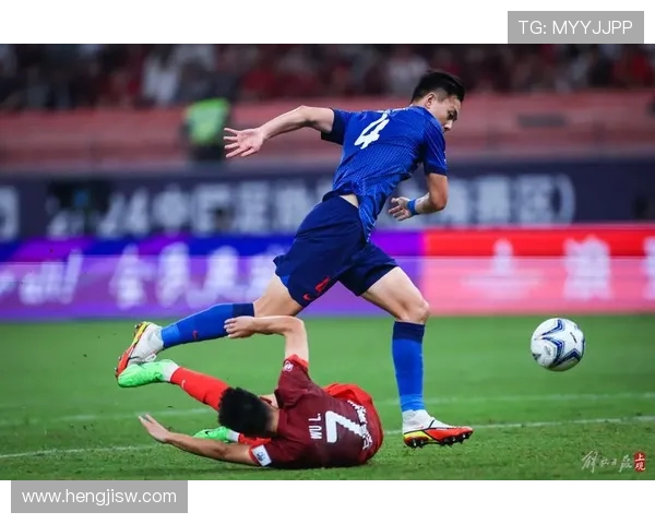 上海德比再燃战火海港与申花巅峰对决谁能称霸申城绿茵